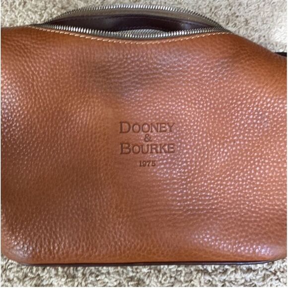 Dooney & Bourke Vintage Pebbled Leather Bag - Picture 11 of 14